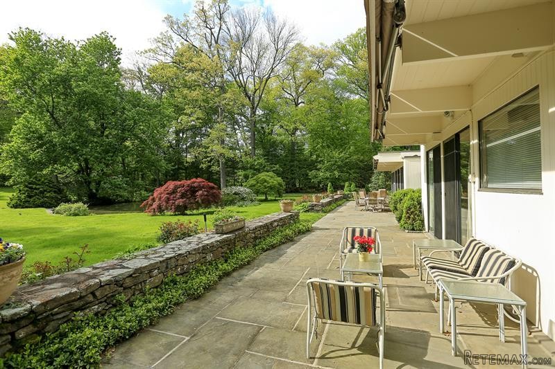 5 bedroom House For Sale: 123.. - 2
