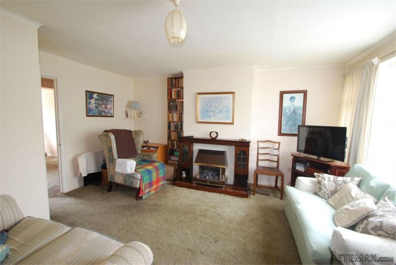 5 Bedroom House - 2