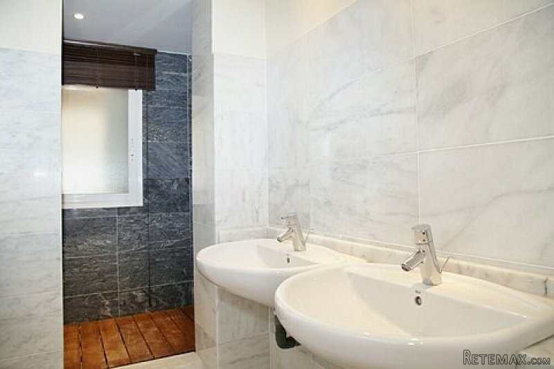 * Luxury 2 Bed Penthouse Apartment with.. - 2