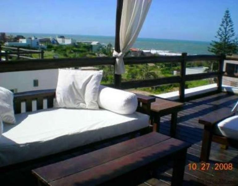 2 Bedroom Apartment - For Sale -..