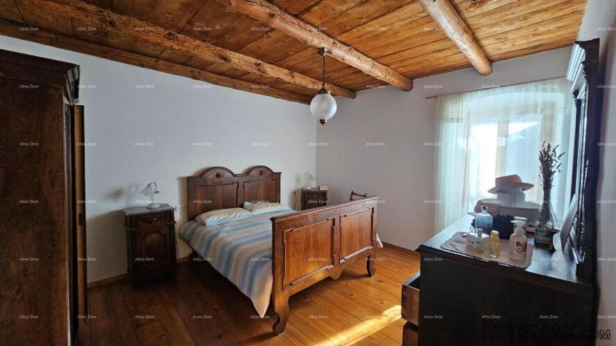 Prodaja - autentična kamena kuća s 2 pomoćna objekta i pr.. - 3