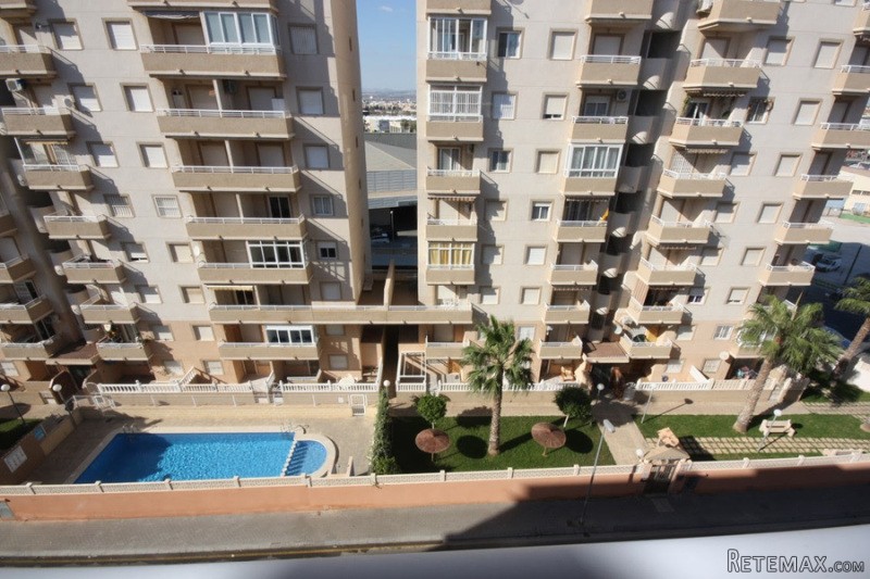 2 Bedrooms - Apartment - Alicante - For..