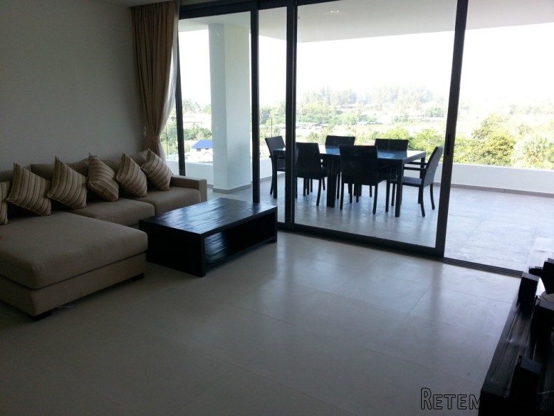 Impressive 3 Bedroom Apartment near..