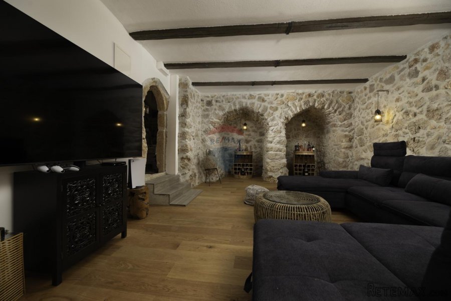 Otok Krk, Risika, luksuzna vila s bazenom, 240 m2 - 4