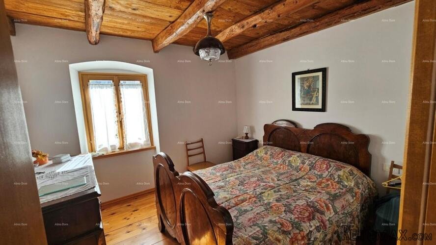 Prodaja - autentična kamena kuća s 2 pomoćna objekta i pr.. - 4