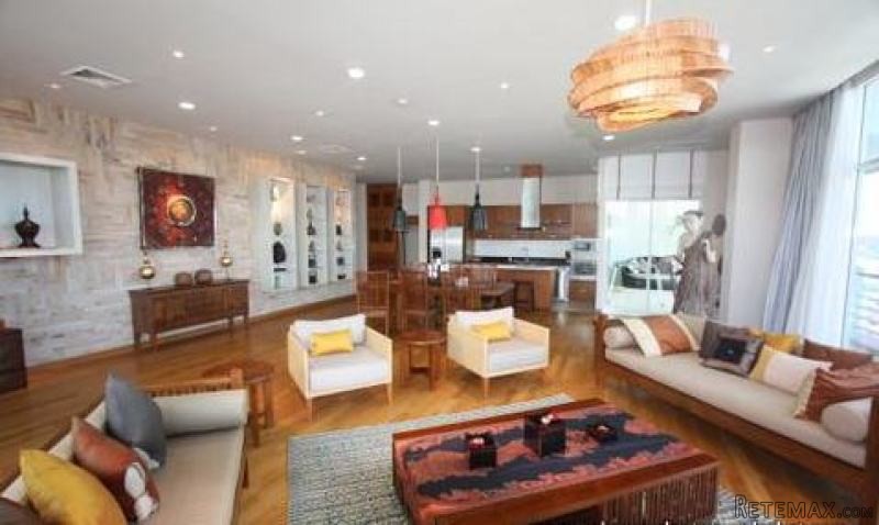 Karon Hill Penthouse : Karon