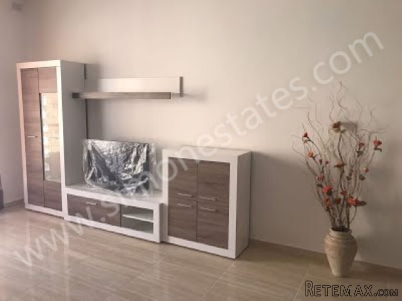 Flat, Luxurious Finish - 2