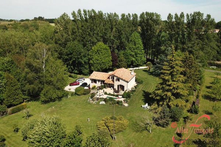 Le Lindois (Charente) - Impressive 4 bedroom property set in.. - 3