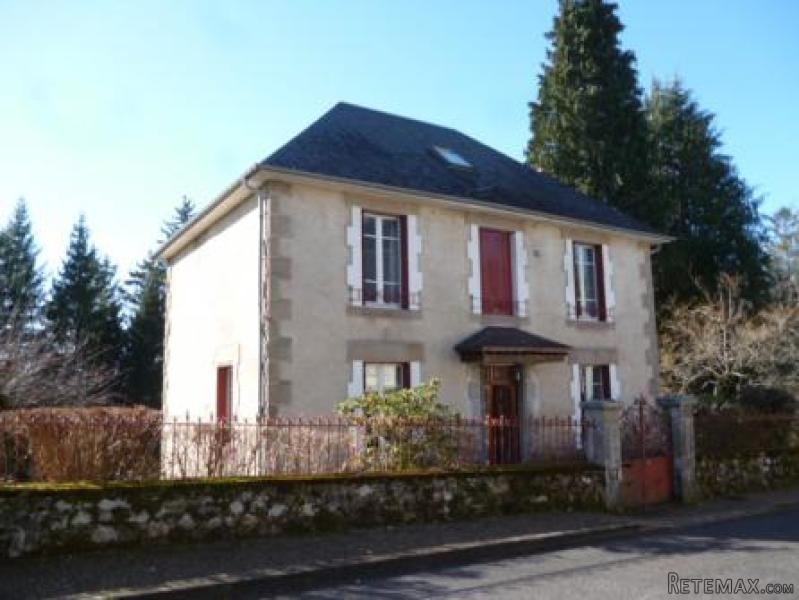Attractive Manor House Style Property