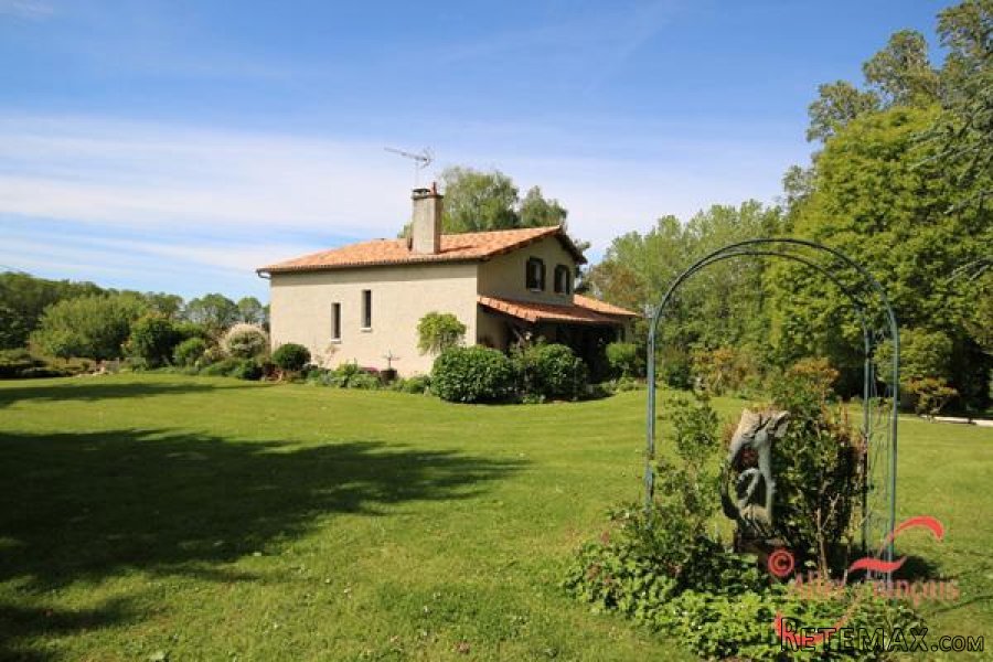 Le Lindois (Charente) - Impressive 4 bedroom property set in.. - 7