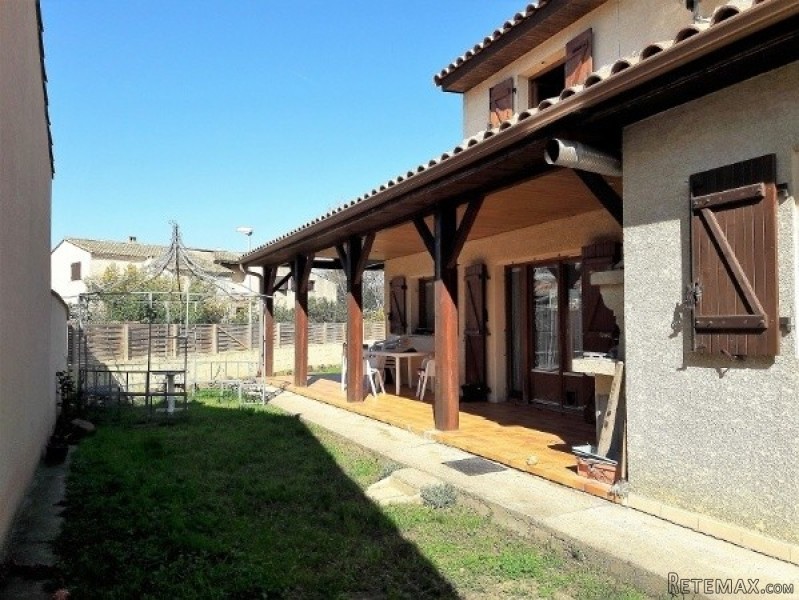 Traditional Villa With A Covered.. - 2