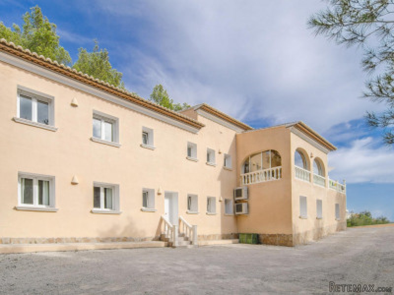 4 Bedrooms - Villa - Alicante - For Sale - 2
