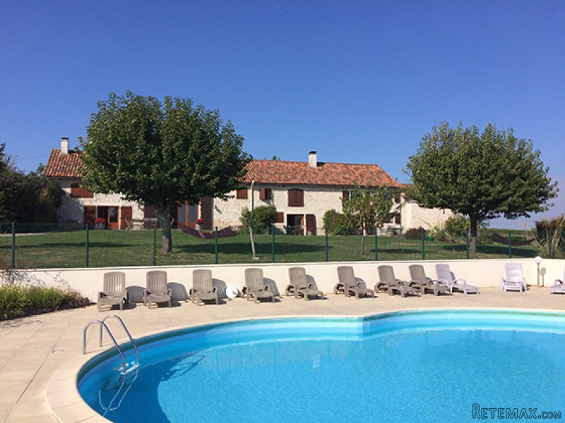 Stunning Gite Complex With Heated Pool..