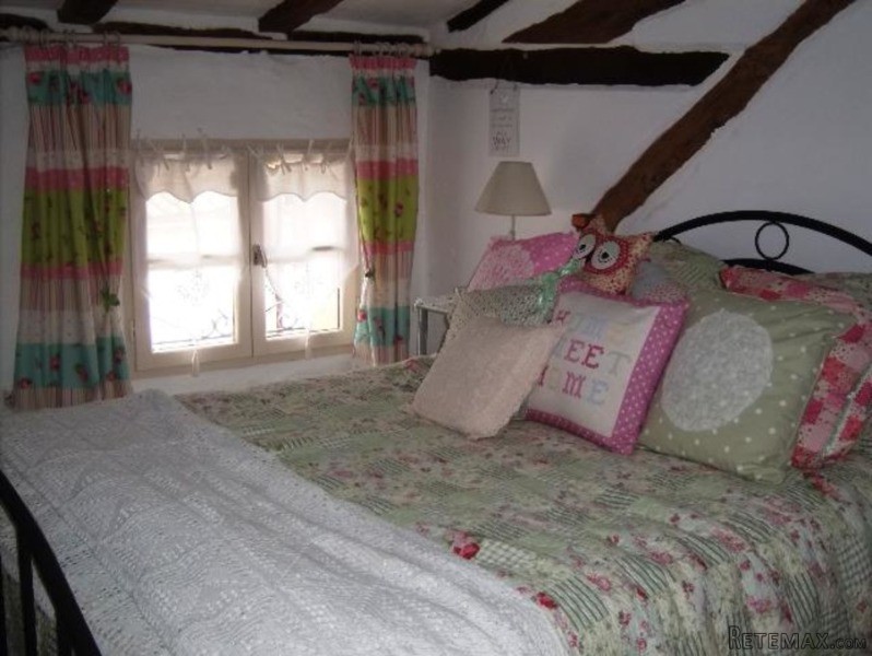 Really Adorable Stone Cottage - 2