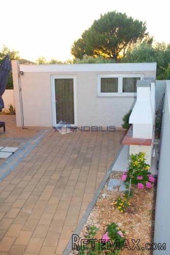 Villa sa bazenom Rab, Banjol - 500m2, okućnica 865m2 - 2