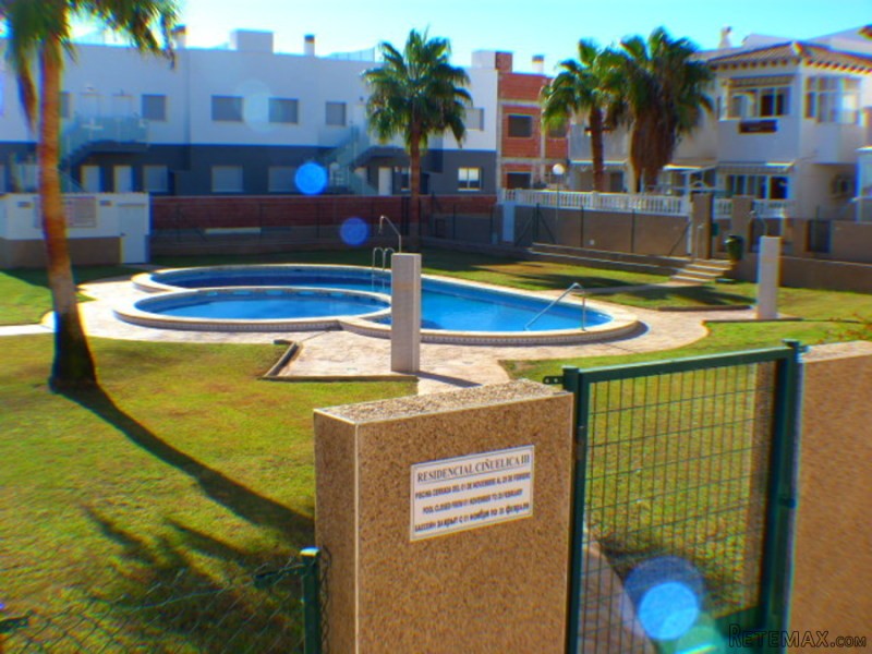 2 Bedrooms - Apartment - Alicante - For..