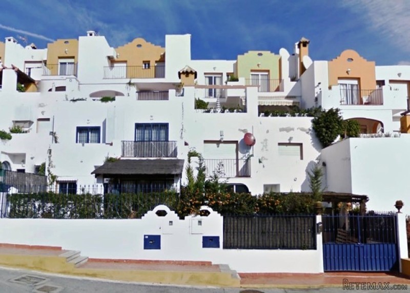 2 Bedrooms - Townhouse - Malaga - For..