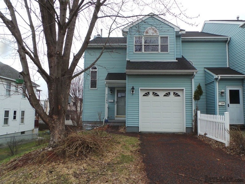 15b Continental Ave Cohoes, NY, 12047..