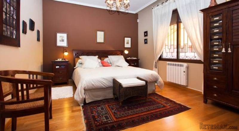 3 Bedroom 3 Bathroom Villa In Ciudad.. - 2