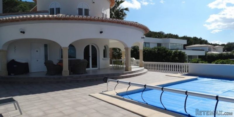 Beautiful 4 Bedroom villa in javea - 2
