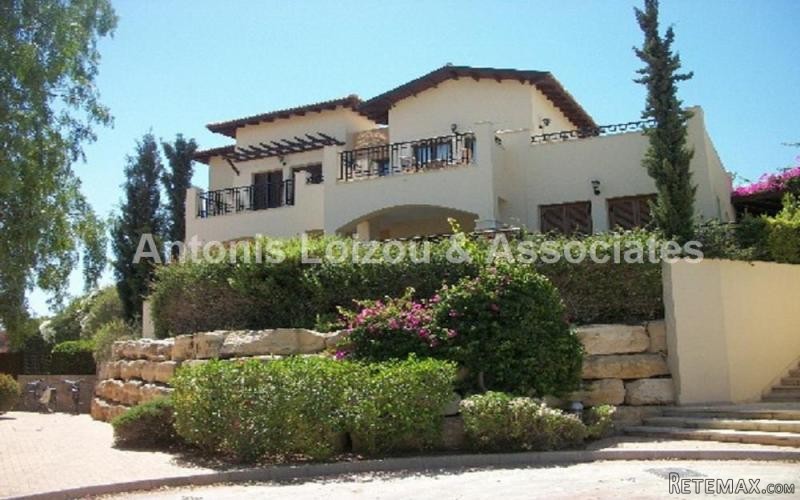 Three Bedroom Apartment in Aphrodite..