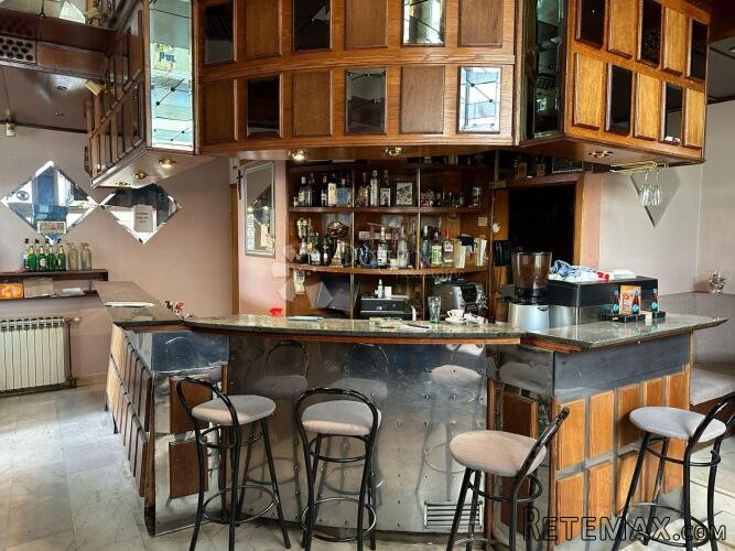 Sesvete - ugostiteljski lokal s terasom, 43 m2