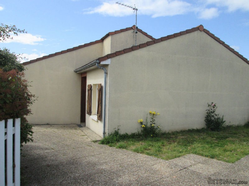 Traditional House For Sale - 2