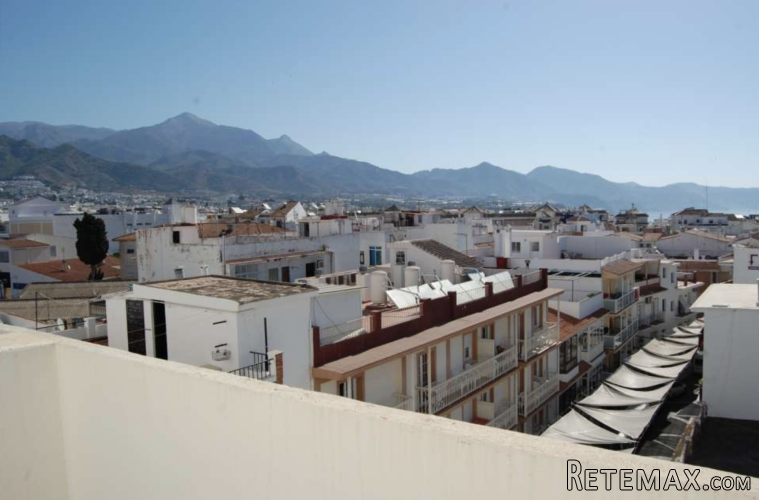 Mitt i centrala Nerja kan vi nu erbjuda stor potential i.. - 2