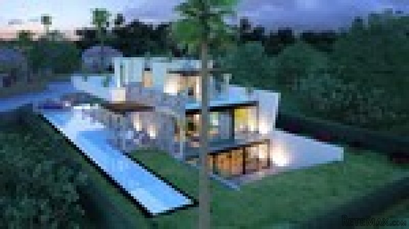 5 Bedrooms - Villa - Malaga - For Sale