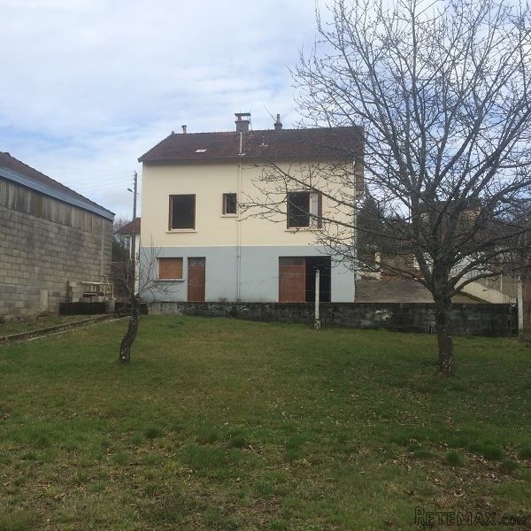 Nice Village House with Garden - 2