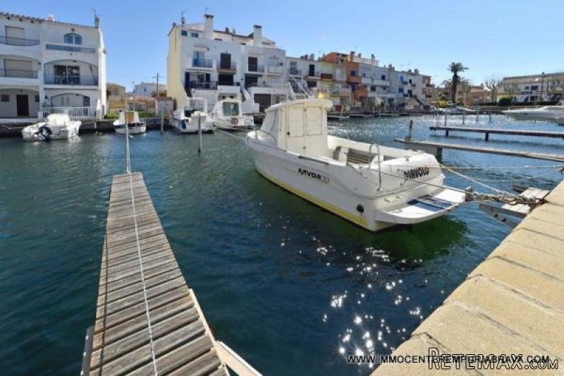 EMPURIABRAVA: Mooring of 10 x 3 m