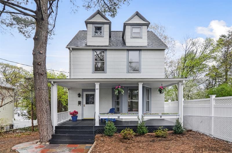 3 bedroom House For Sale: 82 Rossmore..