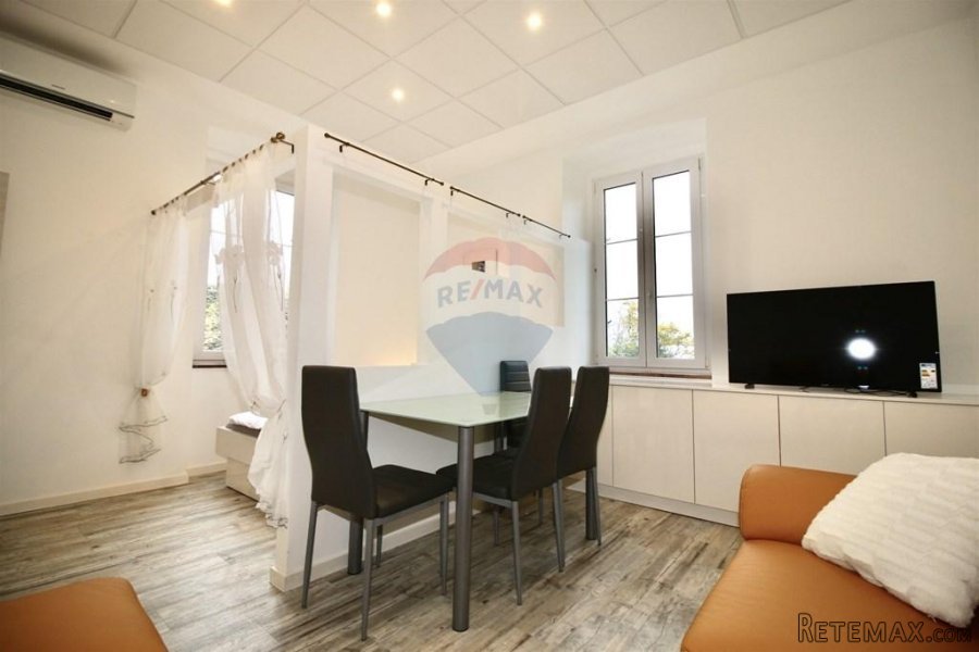 OPATIJA,LOVRAN- 1.red do mora, stan 35 m2, balkon, parking, - 2