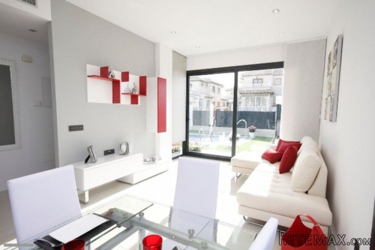 DetachedVilla Property Type: 3&nbsp;Bedrooms 4 Bathrooms.. - 3