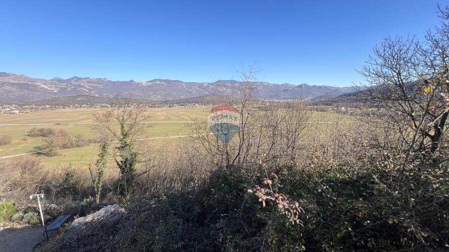 Grobnik-Zastenice, Građevinsko zemljište 866m2