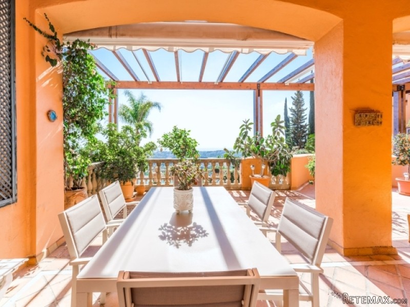 5 Bedroom Apartment For Sale In Les.. - 2