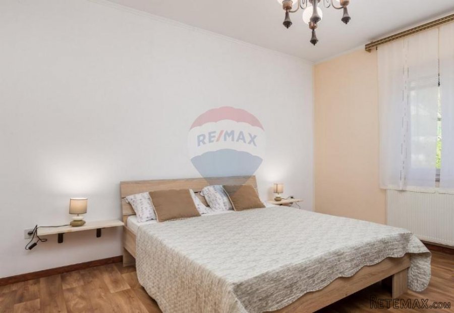 OPATIJA, LOVRAN - SAMOSTOJEĆA KUĆA S TRI STANA, POGLED - 4