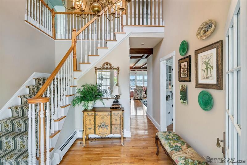 4 bedroom Detached House For Sale: 2553.. - 2