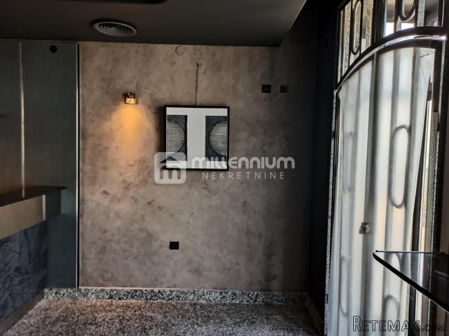 Rijeka, Škurinje, novouređen caffe bar - 6