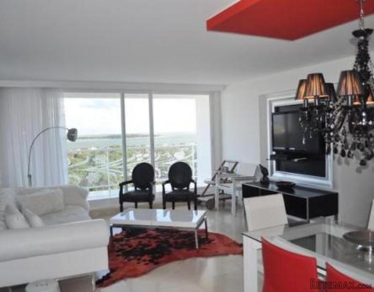 2 Bedroom Apartment - For Sale -..