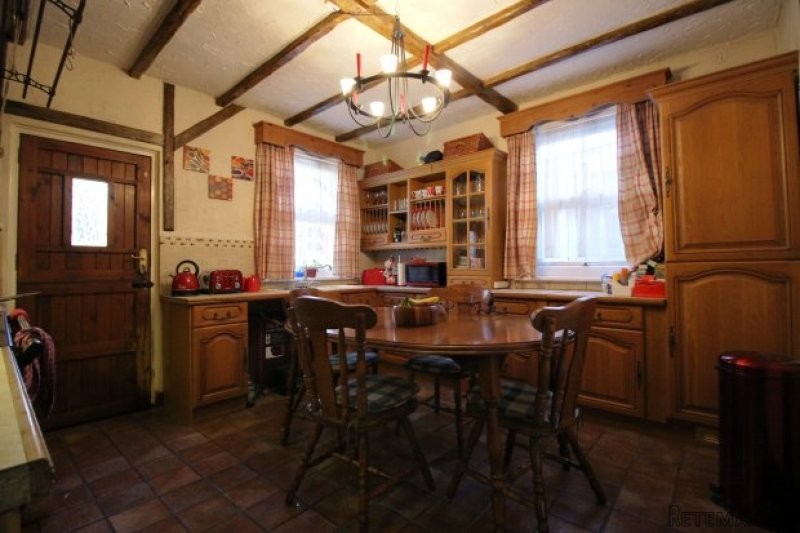 3 bedroom, Detached House house for sale - 2