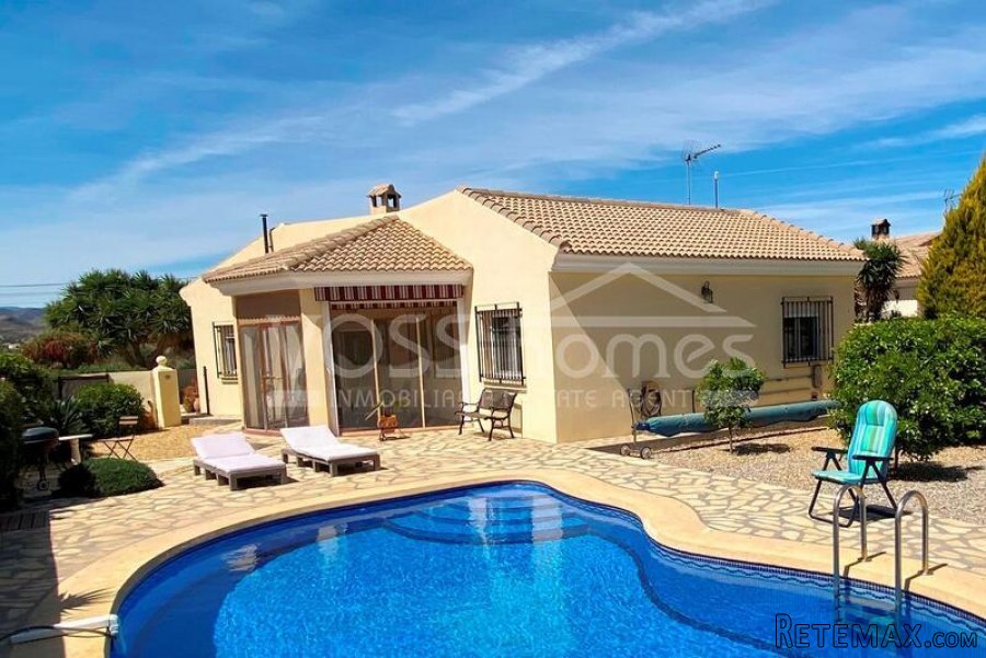NEW & EXCLUSIVE TO VOSS HOMES - A beautifully presented 3.. - 7