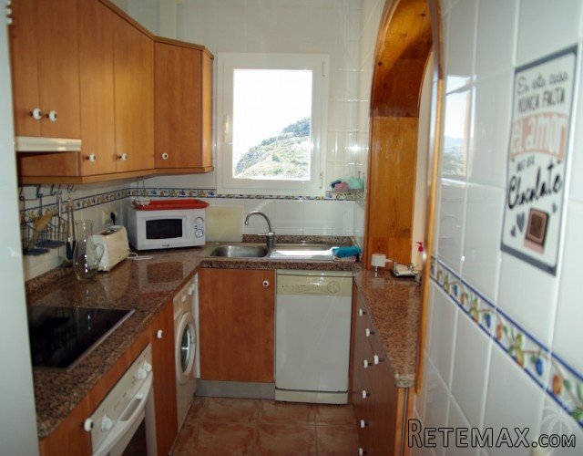 Two bedroom apartment with a spacious balcony located in.. - 7