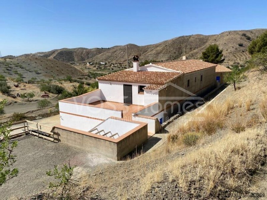 NEW LISTING TO VOSS HOMES - This is a stunning property and.. - 3