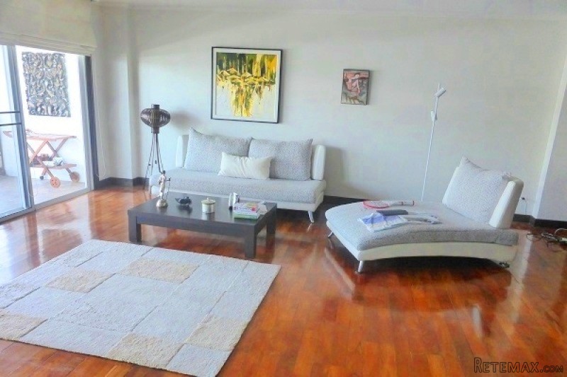 2 Bed Beachfront Condo At Beach Palace.. - 2