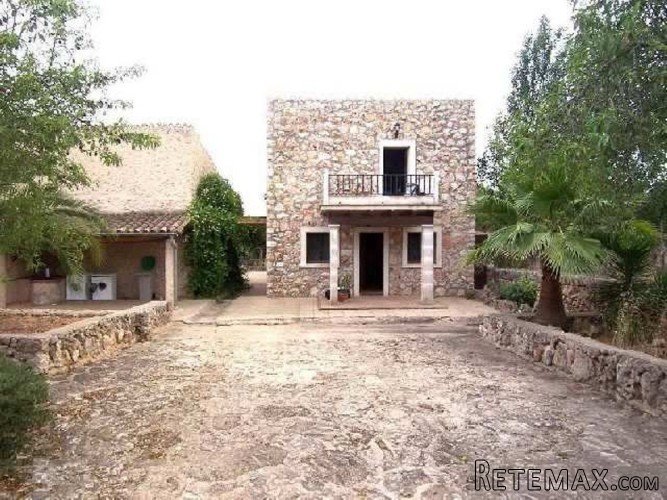 A fantastic rustic property in a rustic plot of 11.000 m2.. - 4