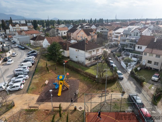 Prodajem kucu u Podgorici-Zabjelo - 4