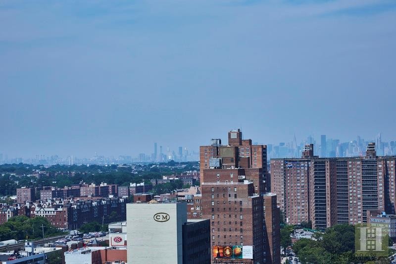 1 bedroom Apartment For Sale: 110 -11.. - 2