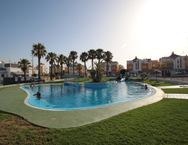 2 Bedrooms - Townhouse - Alicante - For..