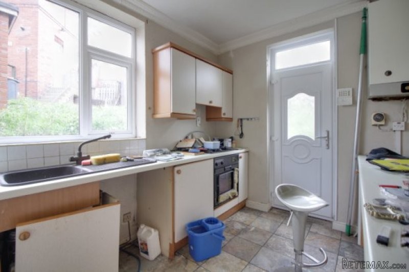 3 bedroom, Semi-detached House house.. - 2
